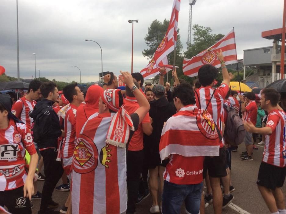 Rebuda històrica de l'afició del Girona FC a Montilivi