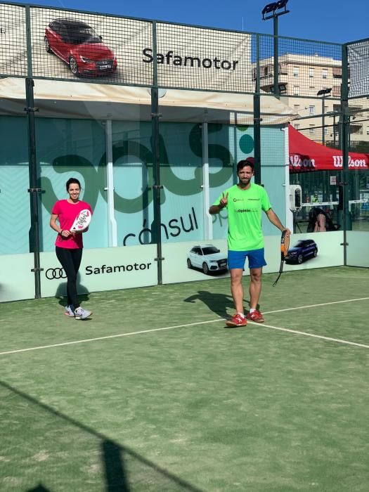 Gran ambiente en el quinto torneo de pádel de La Opinión.