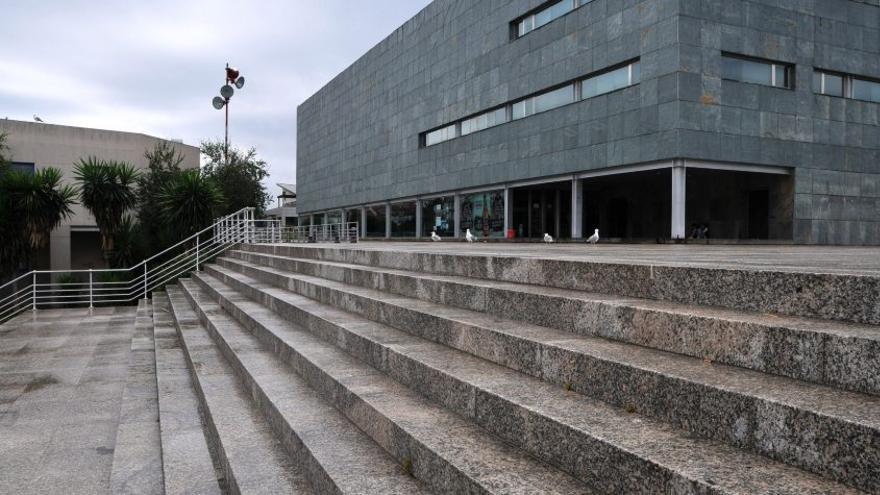 «Vivenda Xa» ve insuficiente subirle la basura a los VUT en Vilagarcía