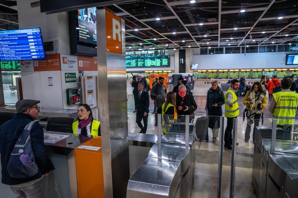 Entra en servicio el abono gratuito de Rodalies por el caos ferroviario