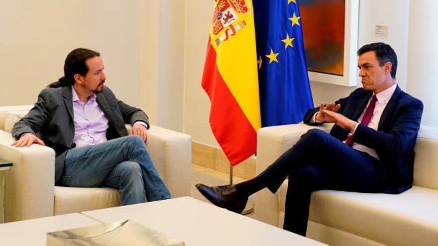 Iglesias renuncia a estar en el Gobierno para facilitar la coalición entre PSOE y Podemos