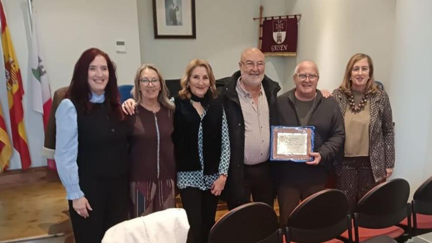 Grisén reconoce la labor de la UME y de José María Sáez