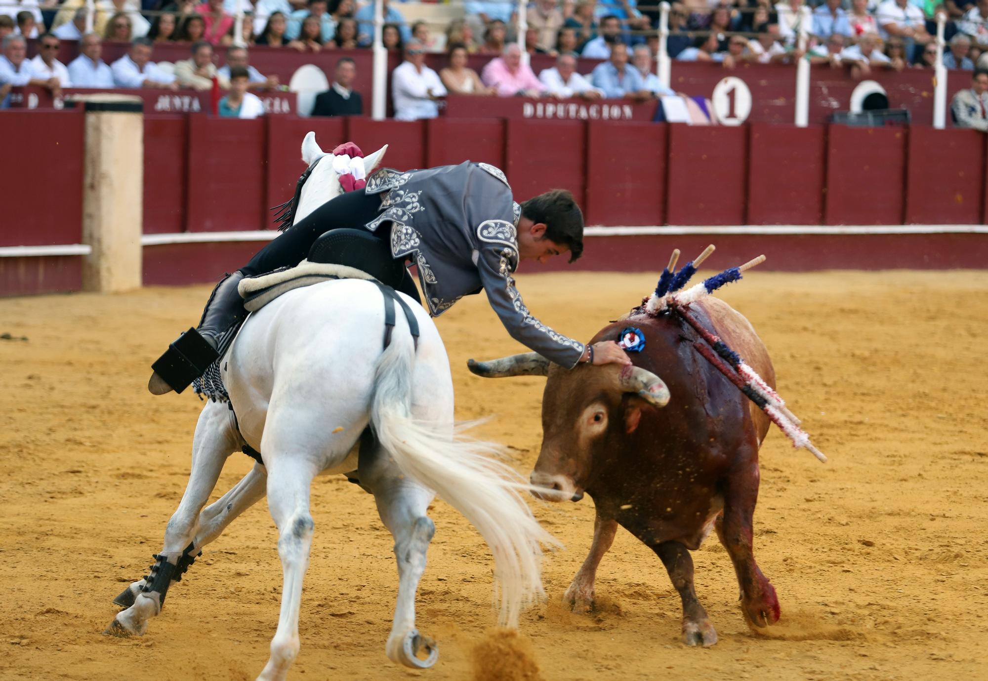 Rejones en la Feria de Málaga: Guillermo Hermoso y Ferrer Martín, doble Puerta Grande en Málaga