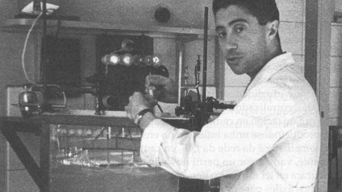 El bioquímico catalán, catedrático de química orgánica en la Universidade de Santiago de Compostela, Fernando Calvet