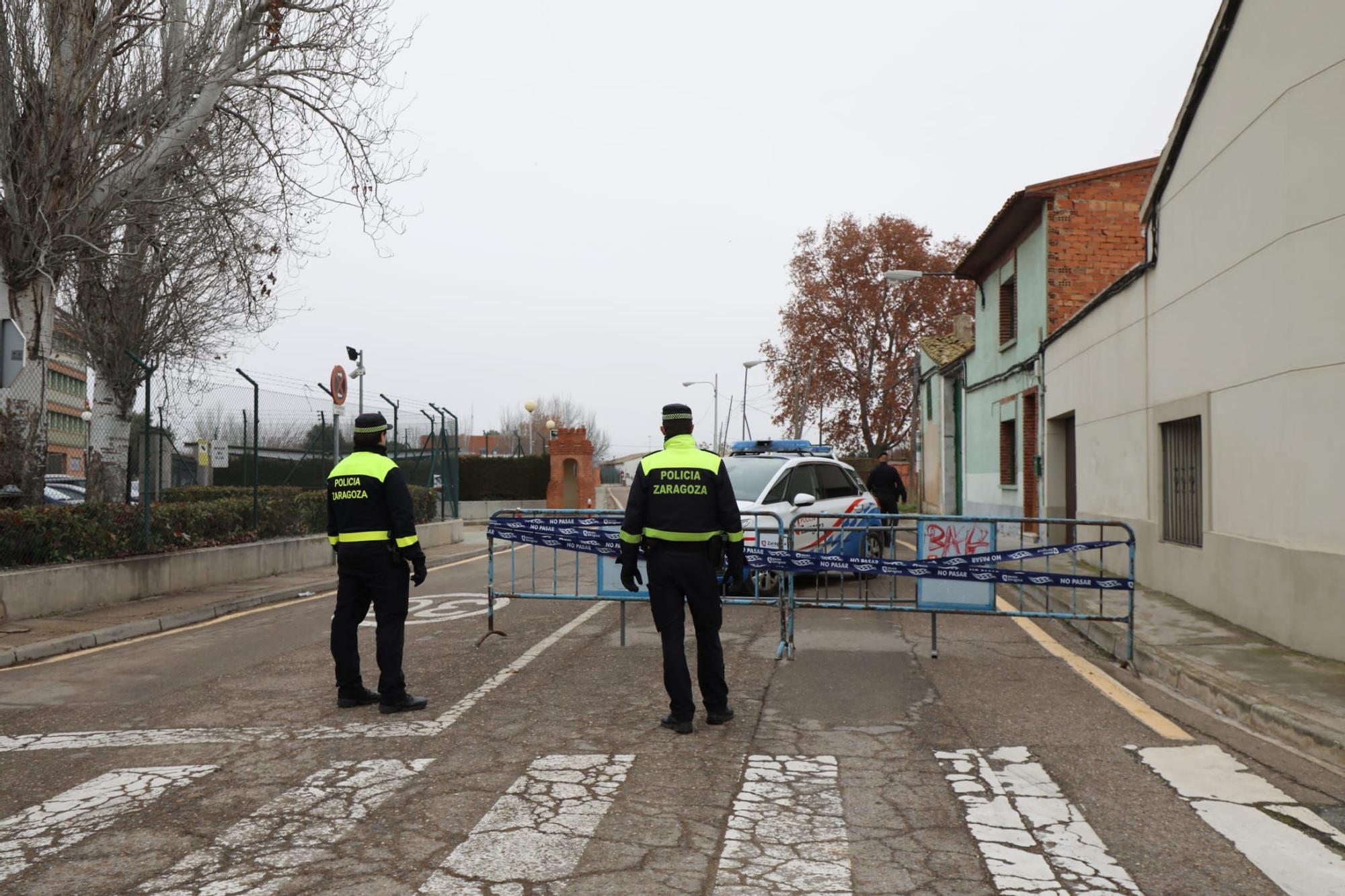 Monzalbarba sufre los efectos de la crecida del Ebro