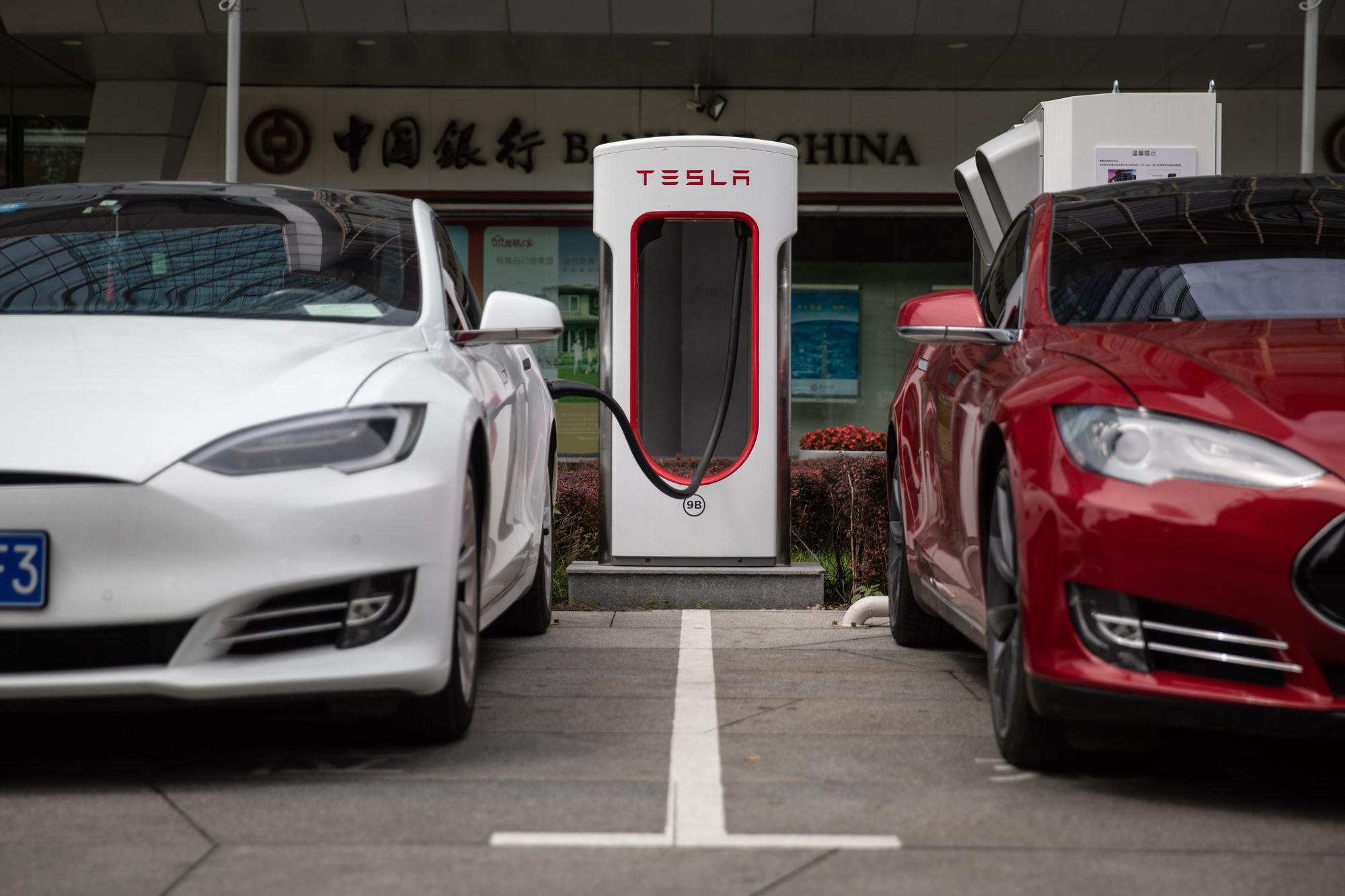 Tesla planea abrir en los próximos años ocho gigafactorías