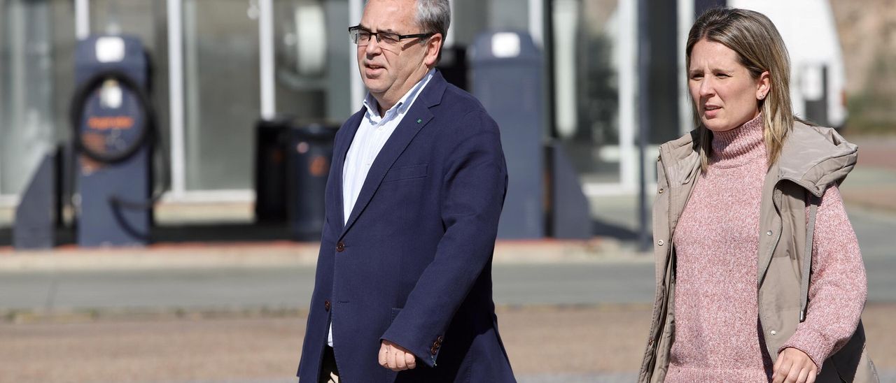 Fernando Mena del Pueyo, presidente de Aresex, poco antes de comenzar la asamblea de esta asociación, ayer en Mérida.