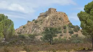 El castell de Quermançó pendent de la cessió pública i el projecte de Dalí