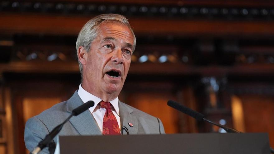 El ultra Farage promete expulsar a los criminales extranjeros a cárceles de terceros países para aliviar la saturación