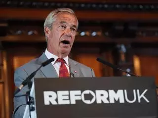 El ultra Farage promete expulsar a los criminales extranjeros a cárceles de terceros países para aliviar la saturación