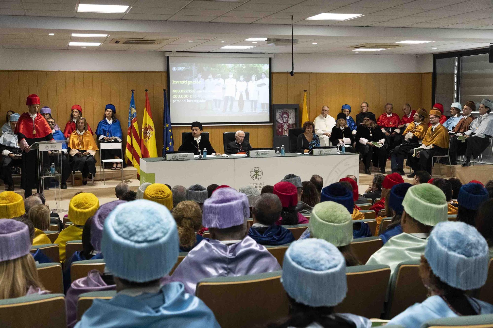 Apertura del curso de la Universidad Católica