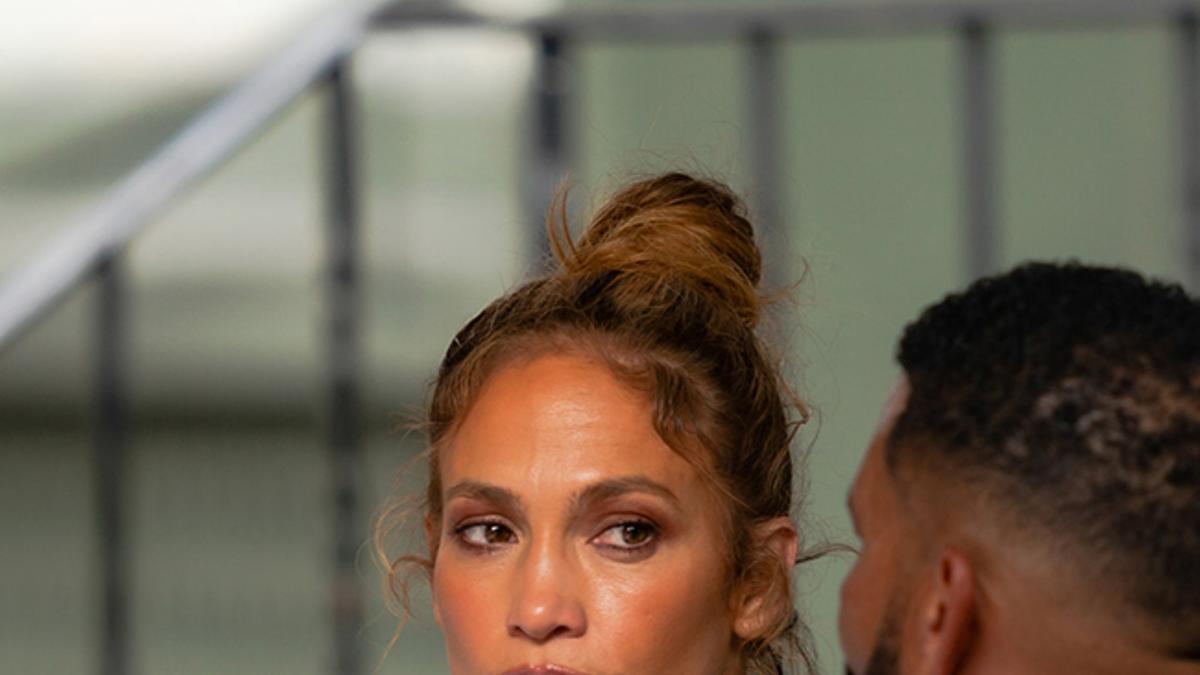 Jennifer Lopez en una terraza de Nueva York