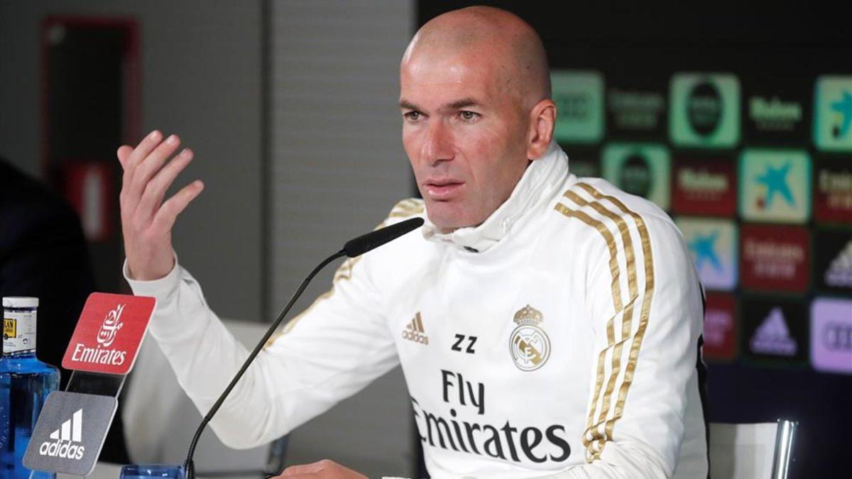 Zidane comparece en rueda de prensa en la previa del partido ante la Real Sociedad