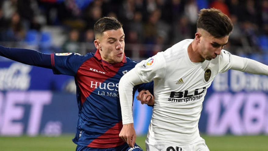 Ferran Torres, durante el partido contra la SD Huesca.