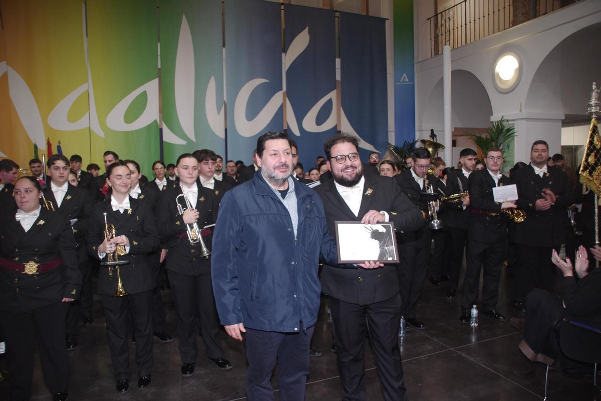 Presentación del cartel del L Aniversario de la Bendición del Señor de Viñeros.