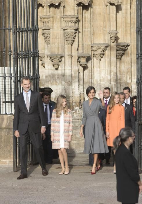 Premios Princesa de Asturias: Llegada de la Familia Real a Oviedo