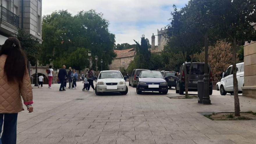 Llegar con el coche a la puerta del cole empieza a molestar