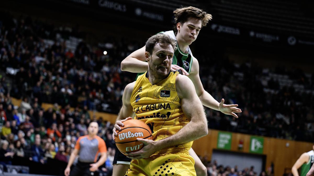 Abromaitis reconoce que "la moral y el ánimo" en el CB Canarias "han crecido" tras las últimas victorias