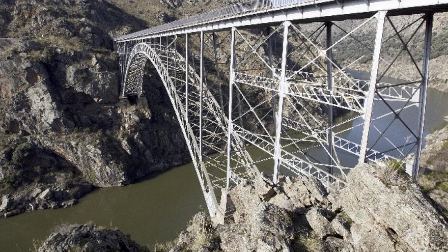 Puente de Pino del Oro, una de las obras de la arquitectura del siglo XX destacadas por los expertos