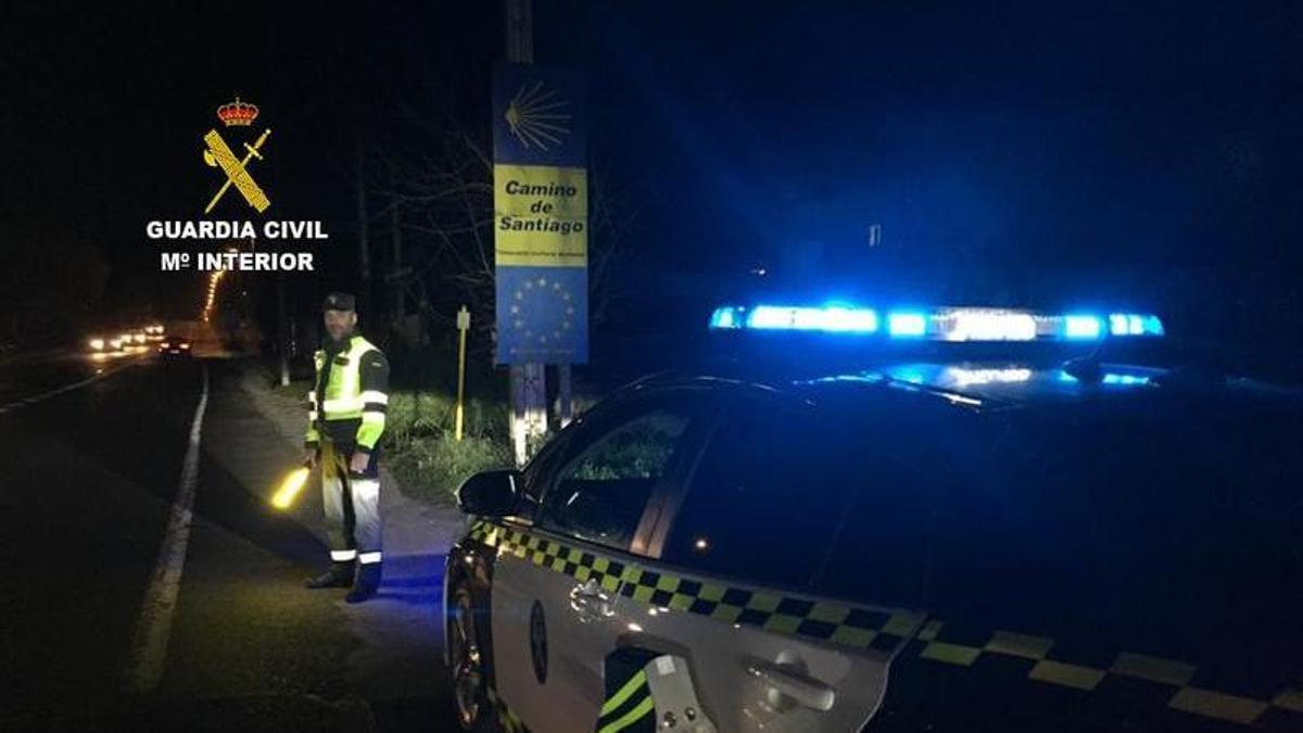 Interceptado en Melide un taxista a 167 km/h en un tramo del Camino limitado a 70 km/h.
