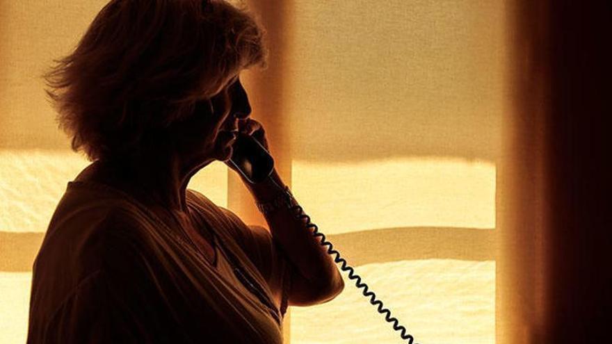 El Teléfono de la Esperanza, un bálsamo contra la soledad