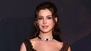 Anne Hathaway, sorprendida por su actual éxito: "Voy a disfrutar estando sobre mi tabla, y luego, cuando caiga al agua, ese será el momento"