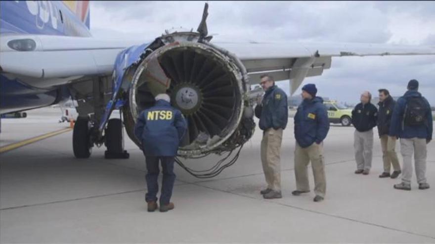 La passatgera d&#039;un avió mor en ser succionada per la finestra