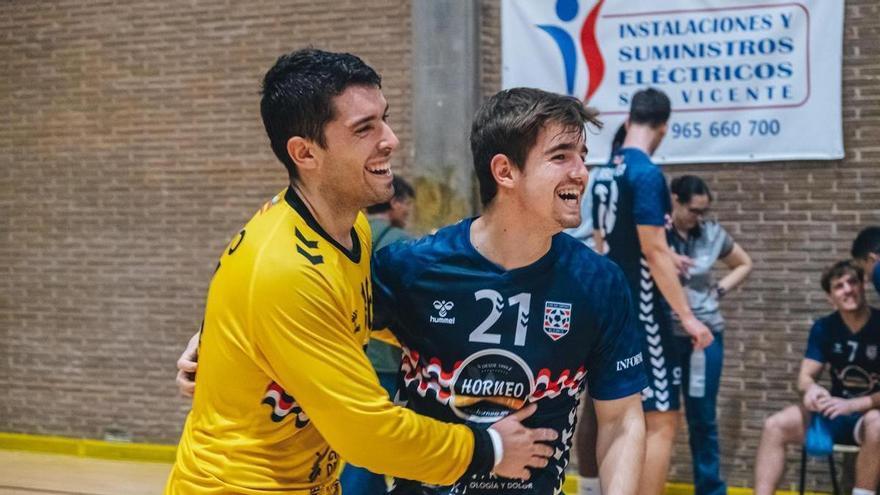 El Horneo Alicante promociona entradas para el partido contra el Zamora