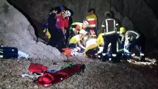 Mor un turista en caure daltabaix d'un penya-segat a Tossa quan volia fer una fotografia