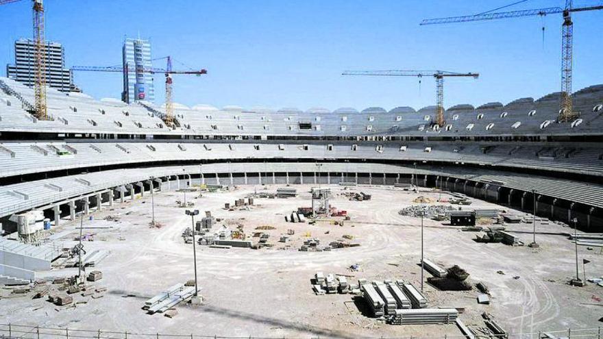 El Nuevo Mestalla con las obras paralizadas desde el interior del estadio. | SD