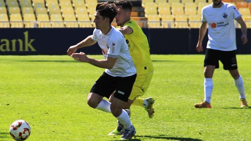 El Ontinyent 1931 en el partido de la pasada jornada contra el Villarreal C.