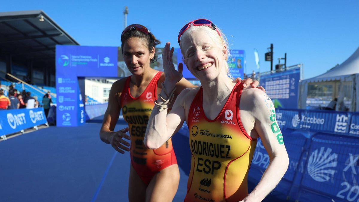 SUSANA RODRÍGUEZ GARCIO | Susana Rodríguez Gacio, campeona del mundo de paratriatlón: «El cariño de la gente es la mejor de las medallas»