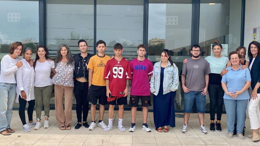 Los alumnos que han completado los cursos del SOIB y el Consell de Formentera. | CF