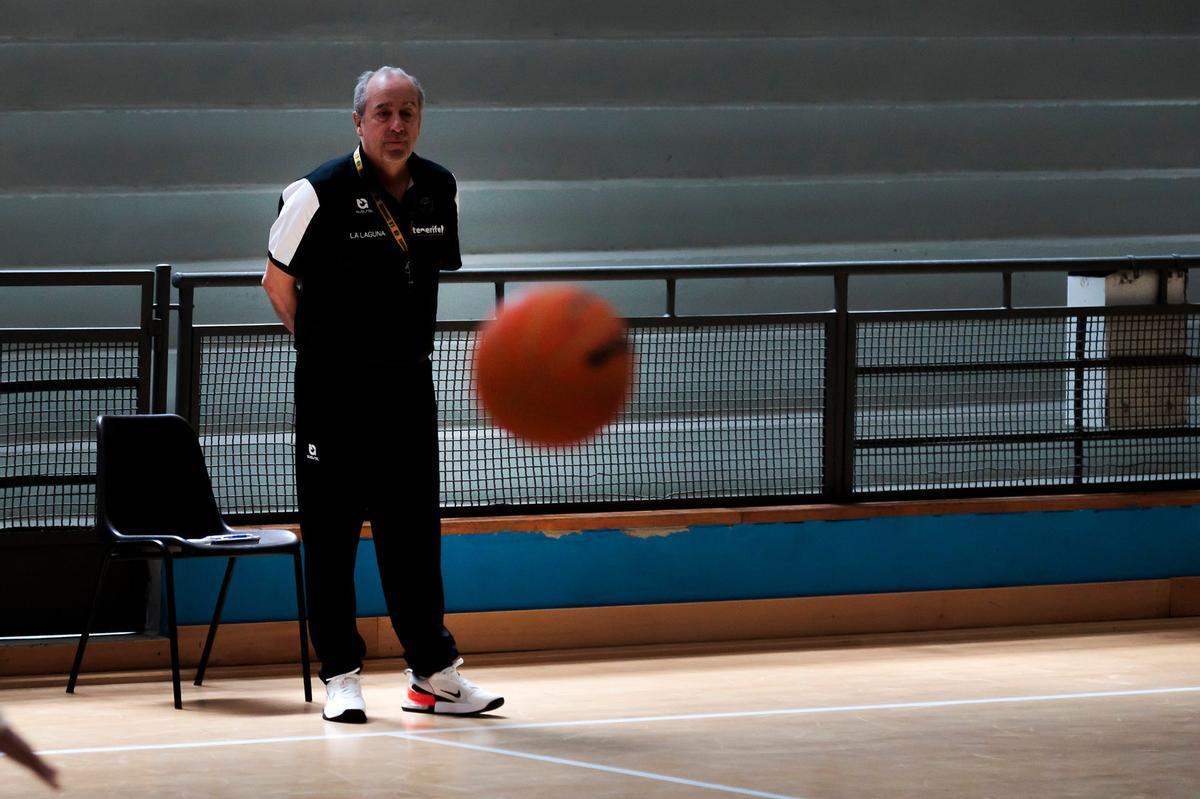 Vidorreta, en el primer entreno del CB Canarias en Badalona.