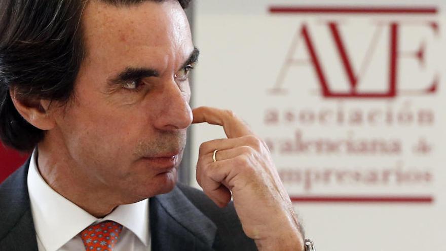 Aznar adverteix que calen més reformes per a la recuperació