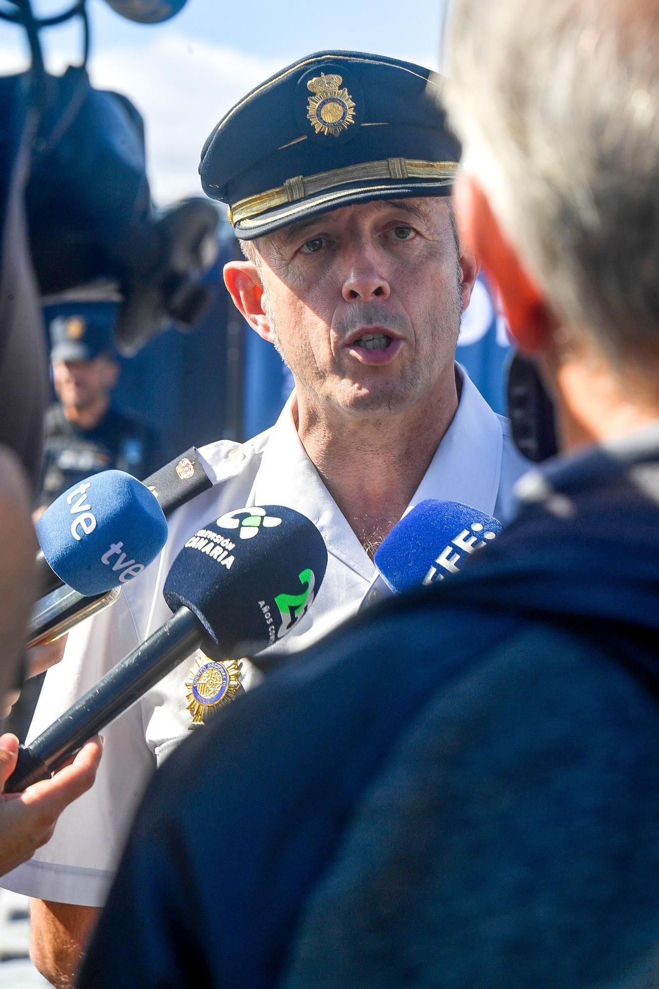 Incautación de un cargamento de cocaína en un pesquero en Canarias