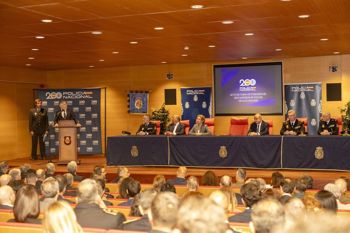 Toma de posesión de José Antonio Puebla, nuevo jefe superior de la Policía Nacional