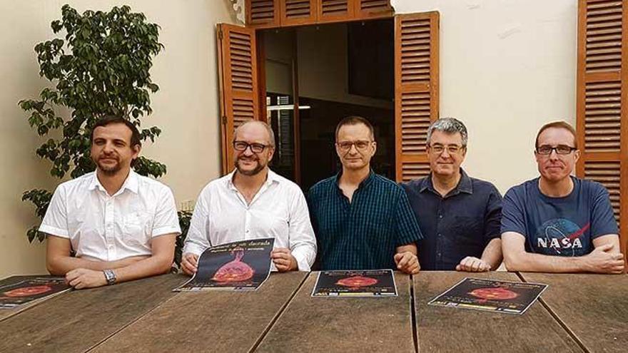 Música estelar en el Castell de Sant Carles para contemplar el eclipse lunar