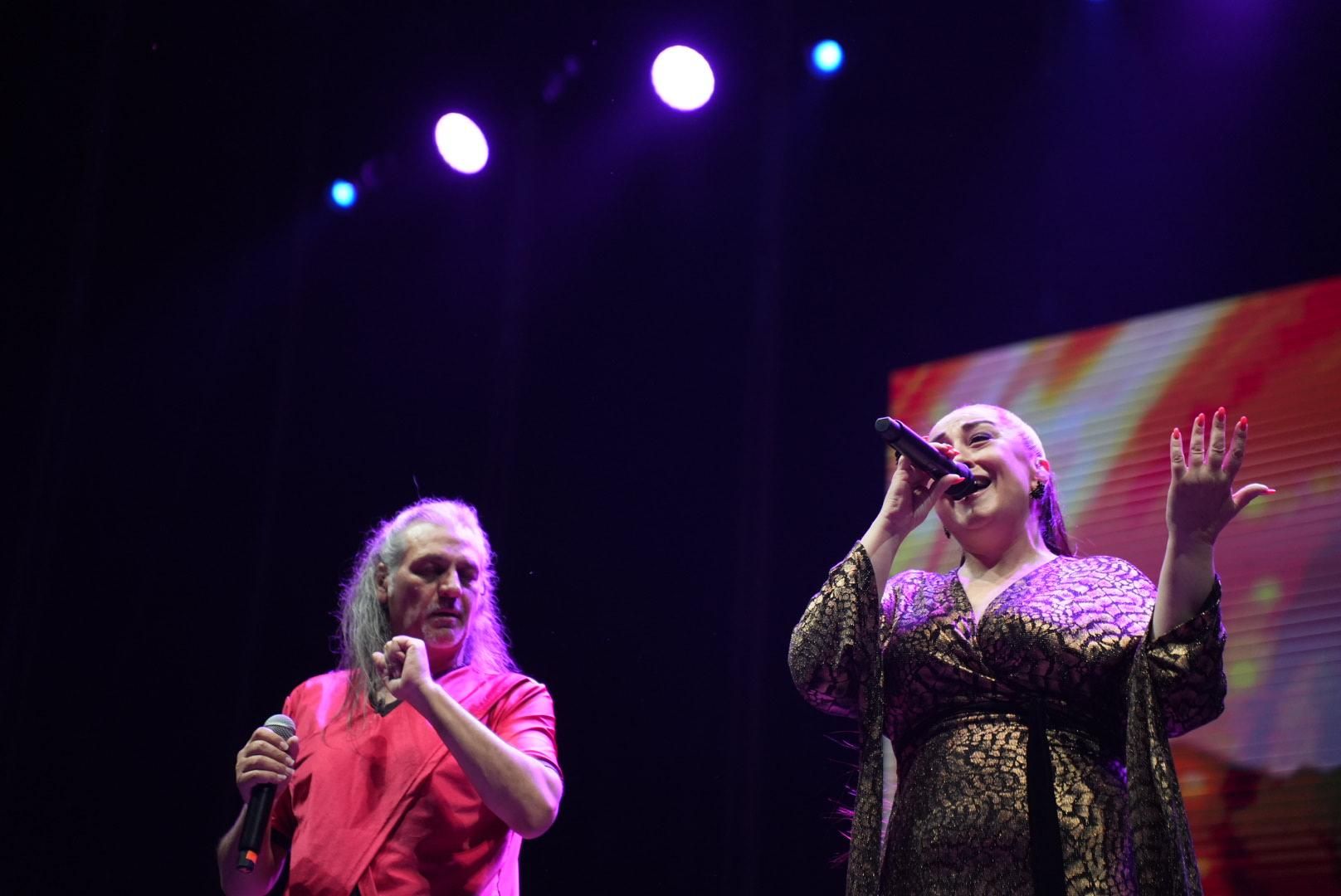 Noche inolvidable de Camela en Córdoba