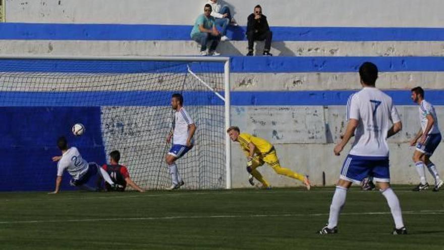 Imagen del primer gol del Torre Levante.