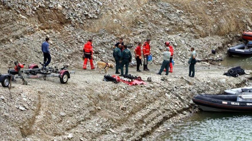 Los Mossos buscan a los desaparecidos de Susqueda fuera del pantano