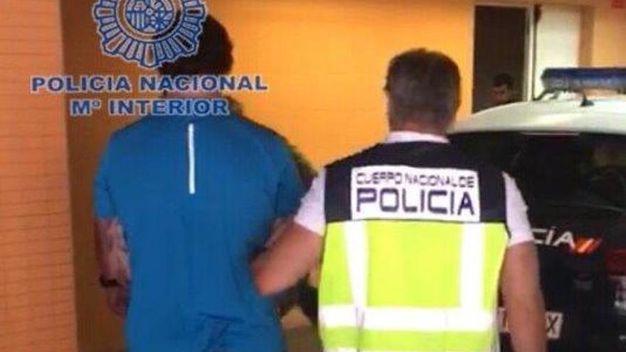 Detenido en Xàbia un fugitivo reclamado por el Reino Unido por acuchillar a tres personas