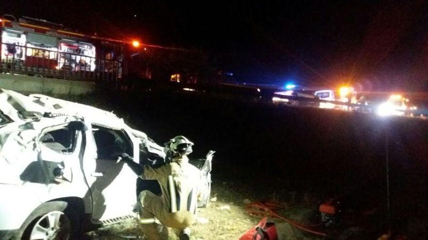 Dos personas heridas en un accidente en la A-2502 en Alhama de Aragón