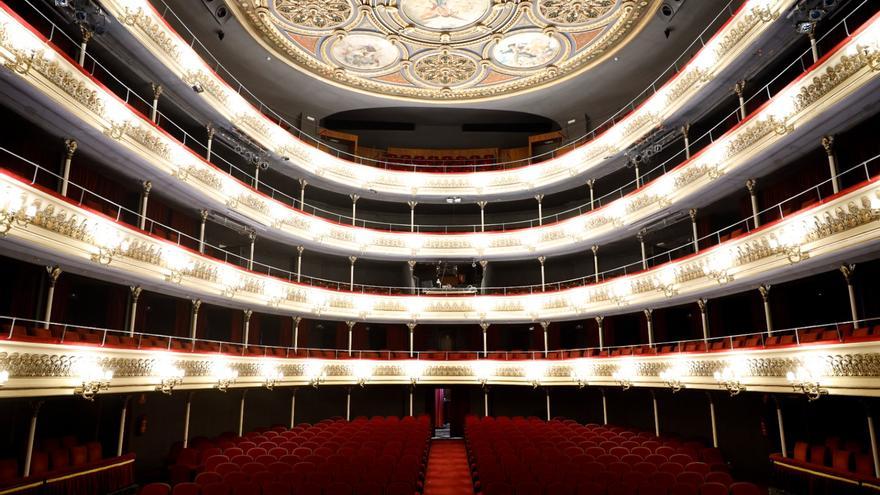 Las entrañas del Teatro Principal: un frasco que conserva su esencia original