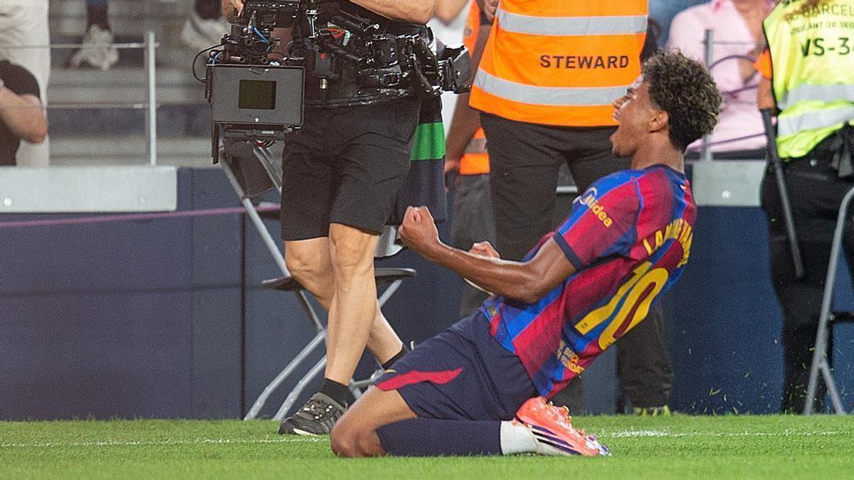 FC BARCELONA-RAYO | El día que Lamine Yamal homenajeó a Messi y recuperó su sonrisa