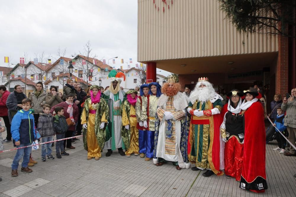 Cabalgata de los Reyes Magos por El Coto