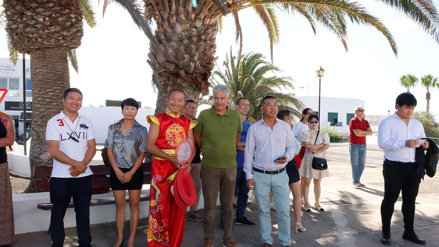 El baile del dragón llega a Puerto del Carmen con el I Festival Chino