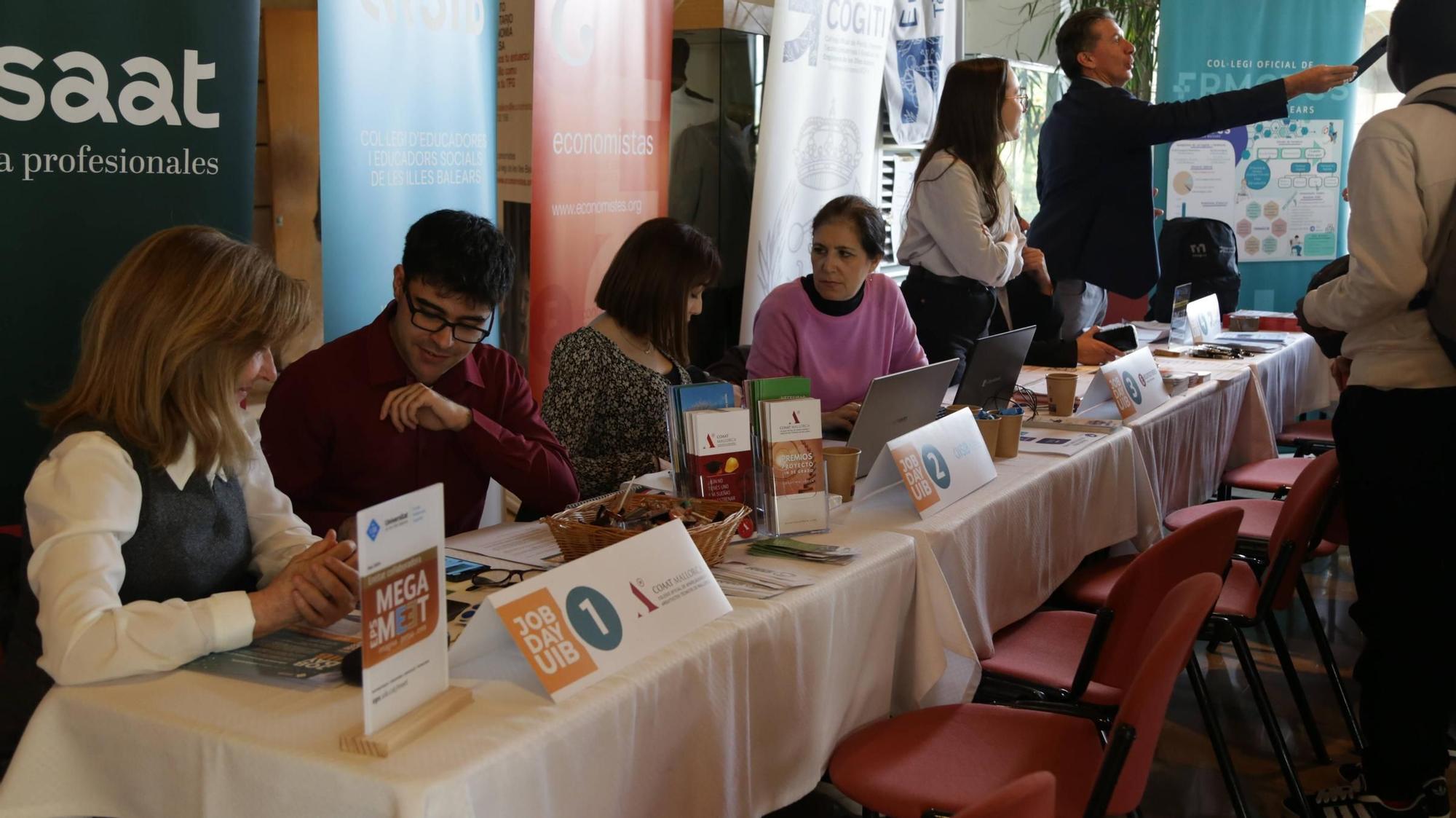 Más de 170 empresas a la caza de talento en en la 18ª edición del Job Day de la UIB