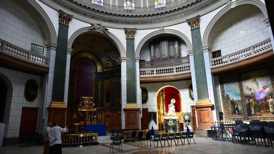 Interior de la Basílica de la Caridad. | IVÁN URQUÍZAR