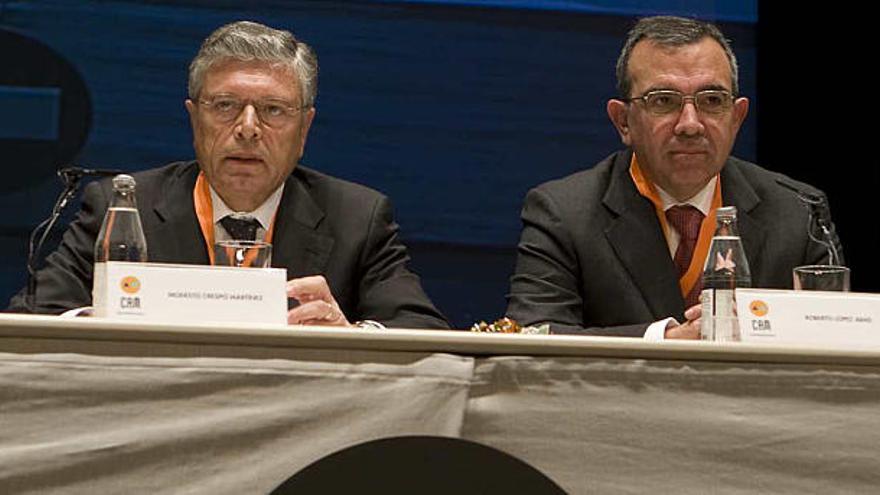 Modesto Crespo y Roberto López Abad, durante una asamblea de la CAM.